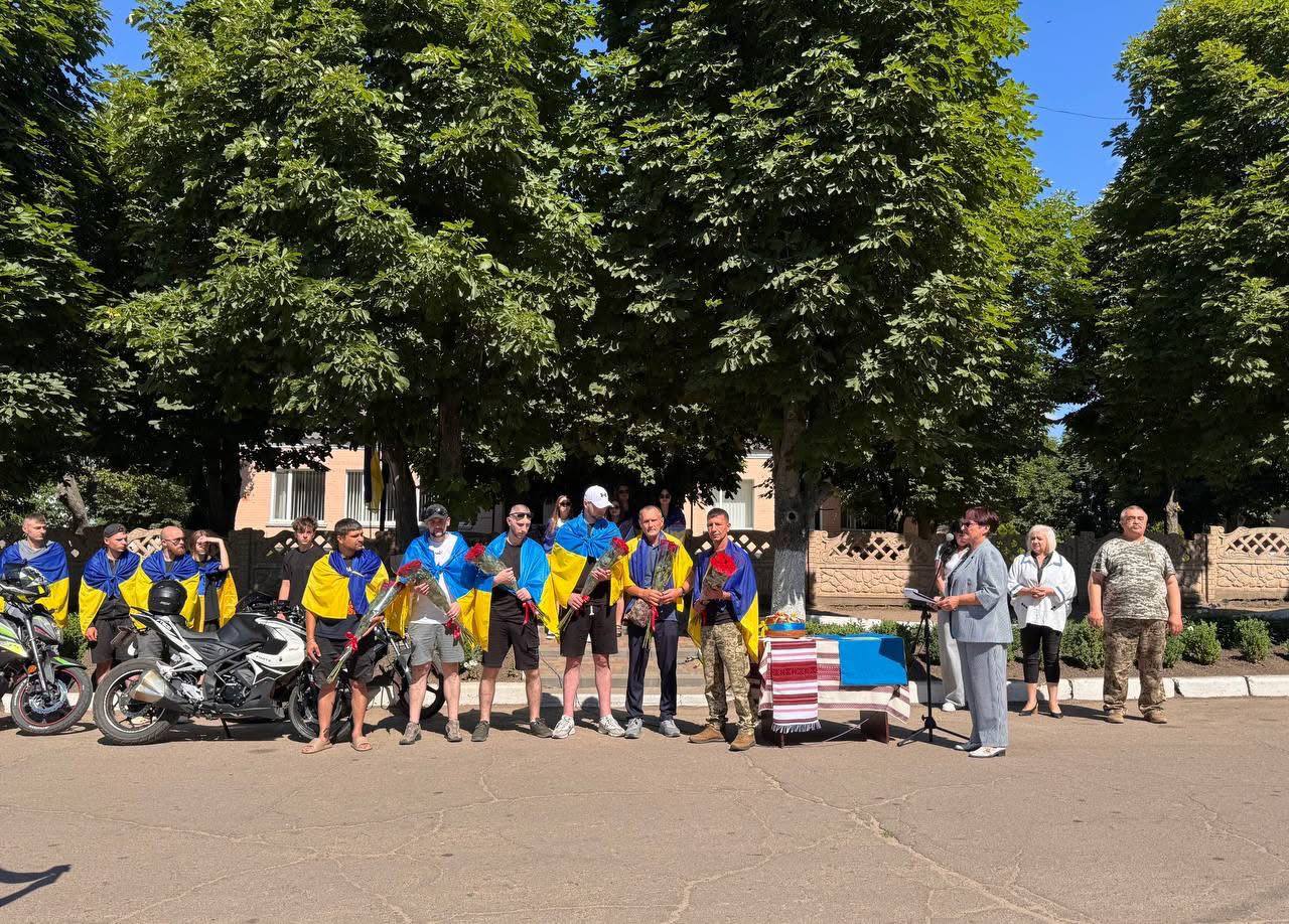 Громада зустрічає Андрія Михайлишина