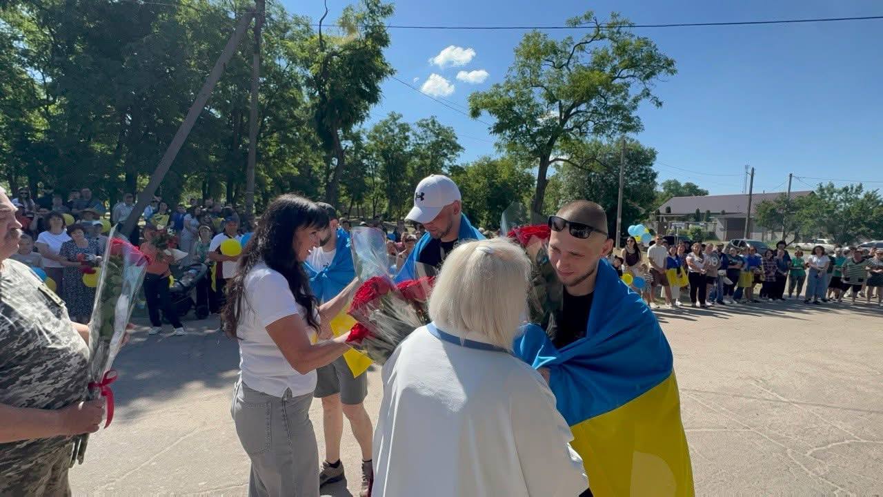 Громада зустріла Андрія Михайлишина