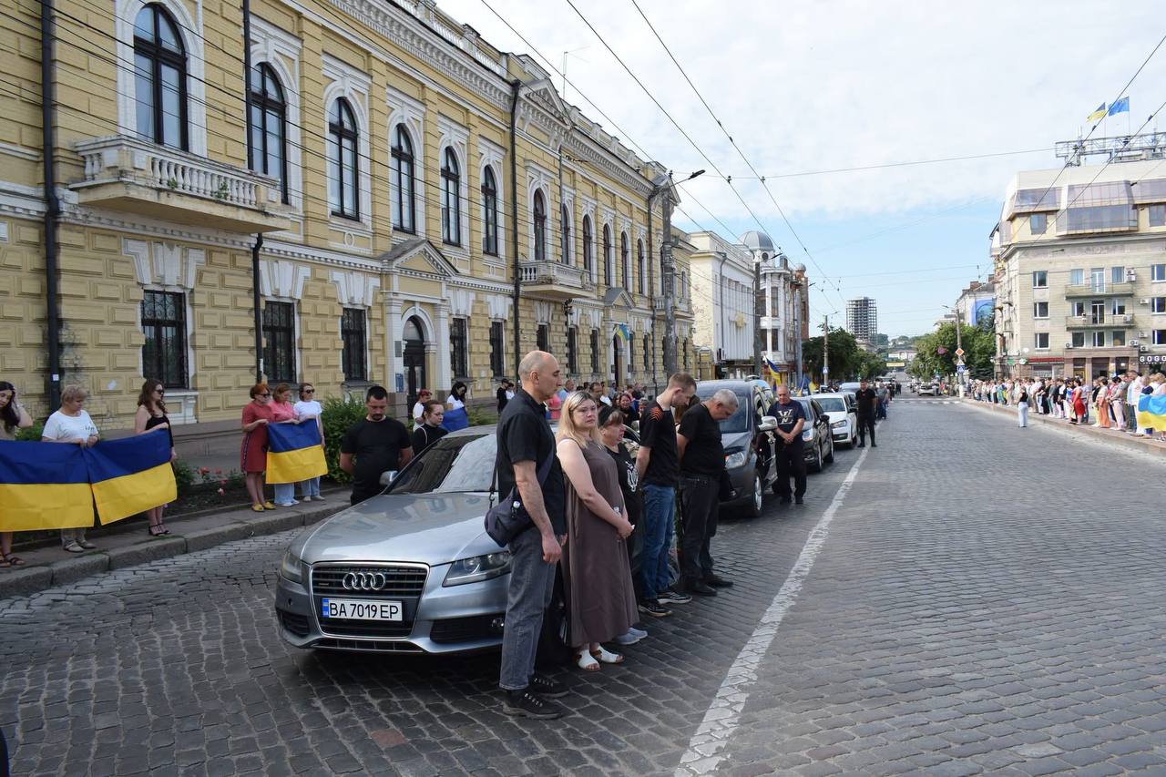 У Кропивницькому попрощалися з чотирма воїнами