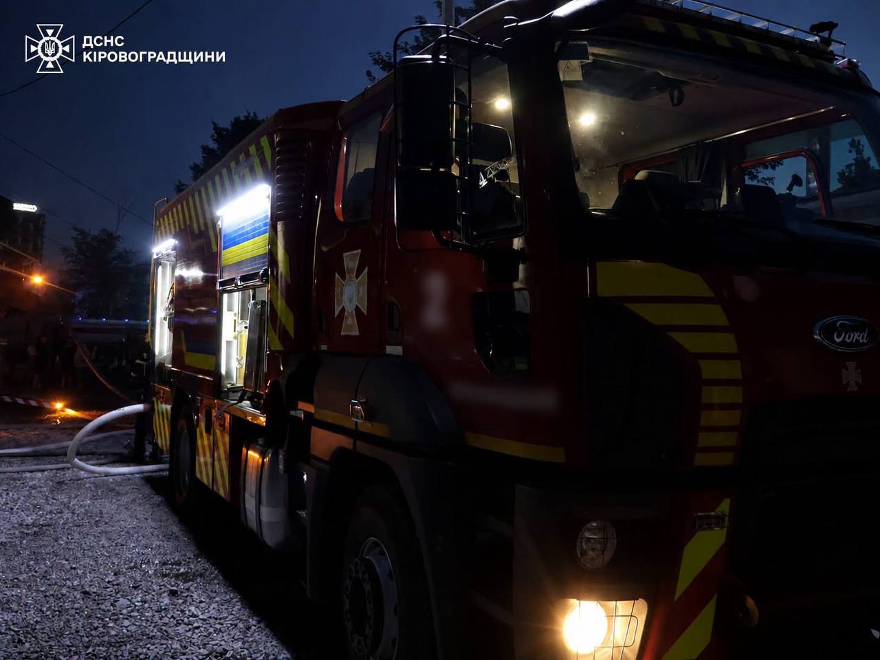 У Кропивницькому рятувальники ліквідували масштабну пожежу