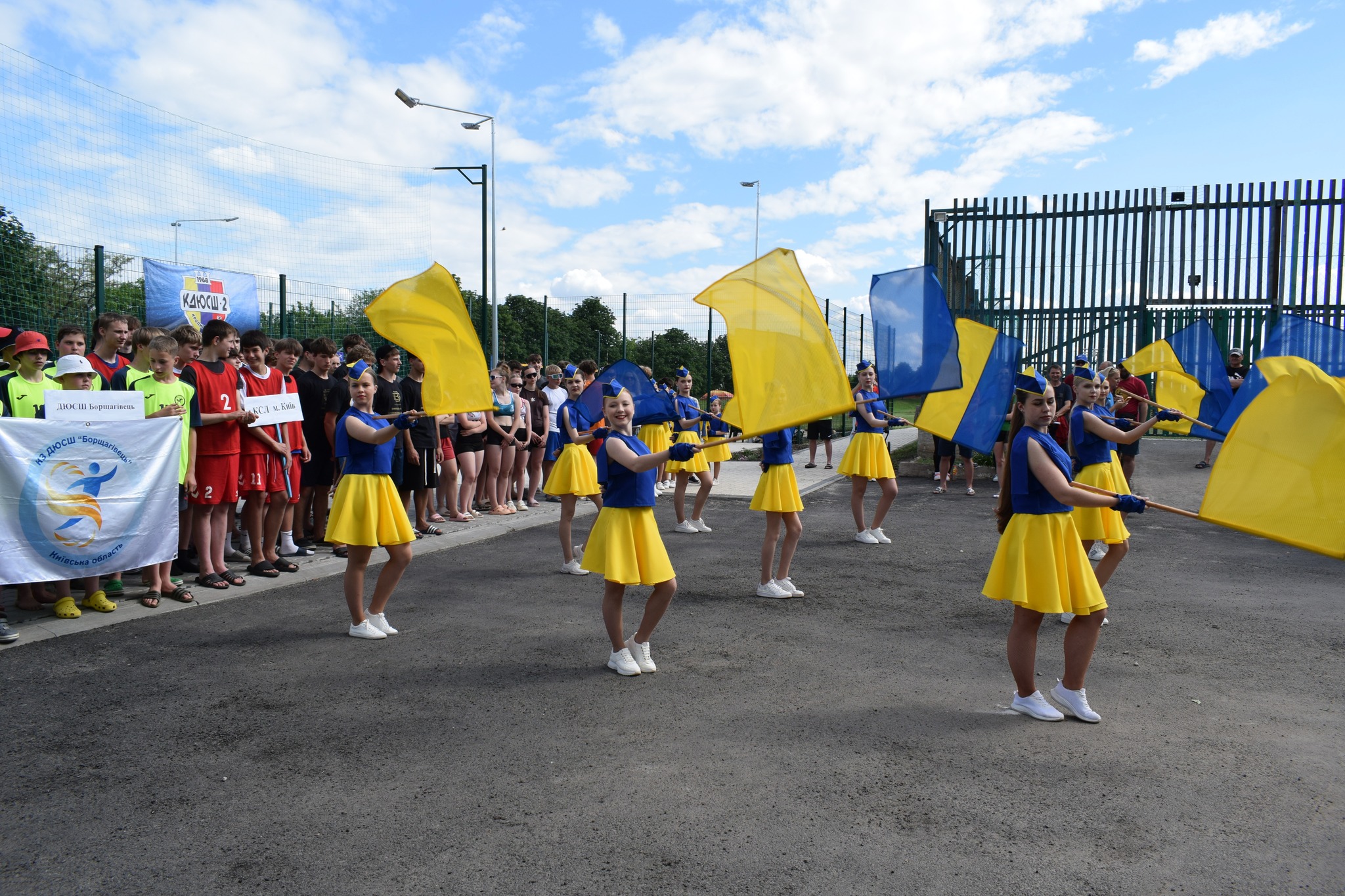 У Кропивницькому відкрили перший на Кіровоградщині спеціалізований стадіон для пляжних видів спорту.