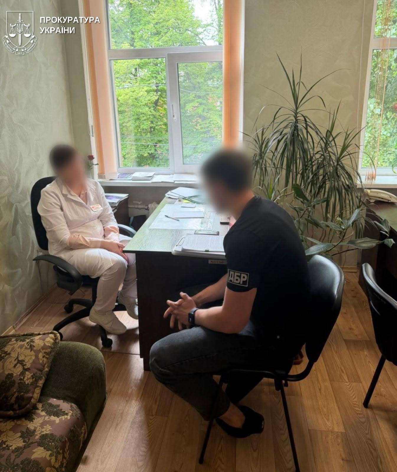 Правоохоронці викрили двох лікарок комунального закладу у Кропивницькому