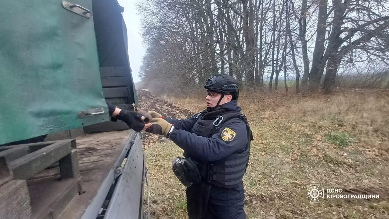 сапери ДСНС знищили декілька боєприпасів часів Другої світової війни