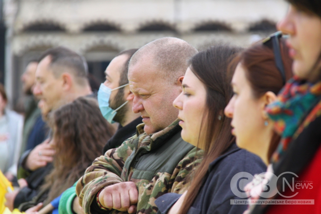 Благодійний автопробіг пам'яті подружжя Мельстерів провели у Кропивницькому (фоторепортаж)