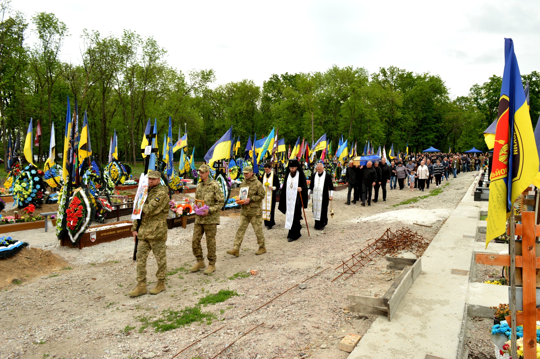 Прощання з бійцями з Кропивницького
